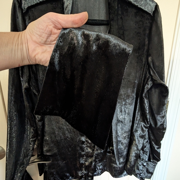 Frame Soft Touch Black Metallic Blouse, Size Large - Picture 12 of 14